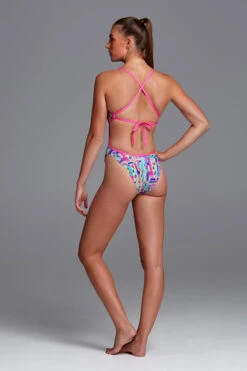 Funkita - Jiggy Saw - Ladies Cut Away One Piece -Funkita Swimsuit Discount Store funkita jiggy saw ladies cut away one piece 6