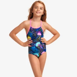 Funkita - Schwimma Stinga - Toddler Girls Printed One Piece 10 Funkita - Schwimma Stinga - Toddler Girls Printed One Piece -Funkita Swimsuit Discount Store funkita schwimma stinga toddler girls printed one piece 4