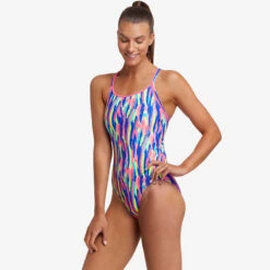 Funkita - Wing Tips - Ladies Eco Diamond Back One Piece 14 Funkita - Wing Tips - Ladies Eco Diamond Back One Piece -Funkita Swimsuit Discount Store funkita wing tips ladies eco diamond back one piece 5